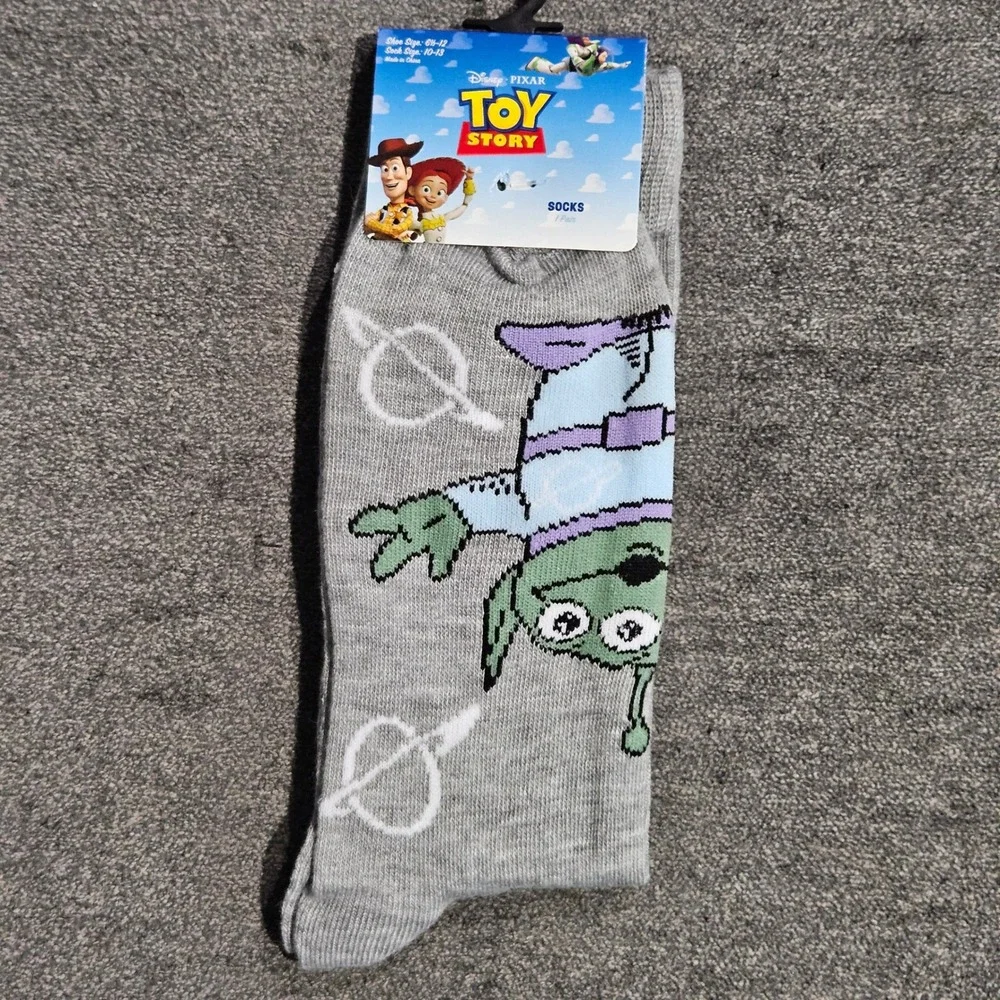 Disney Toy Story Alien Crew Socks Mens Gray Men Shoe Size 6.5-12 NEW